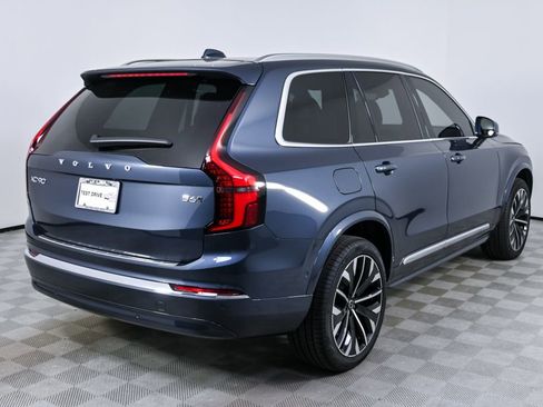 Certified 2026 Volvo XC90 B6 Plus w/ Protection Package Premier AWD/4WD image 31