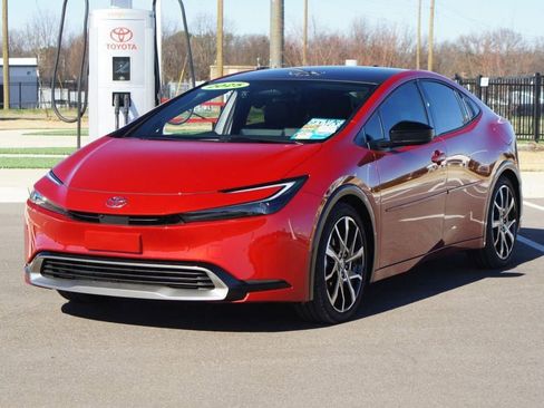 Used 2025 Toyota Prius Base image 22