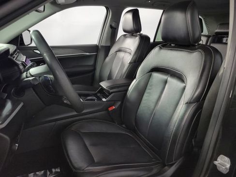 Used 2023 Jeep Grand Cherokee Limited AWD/4WD image 14