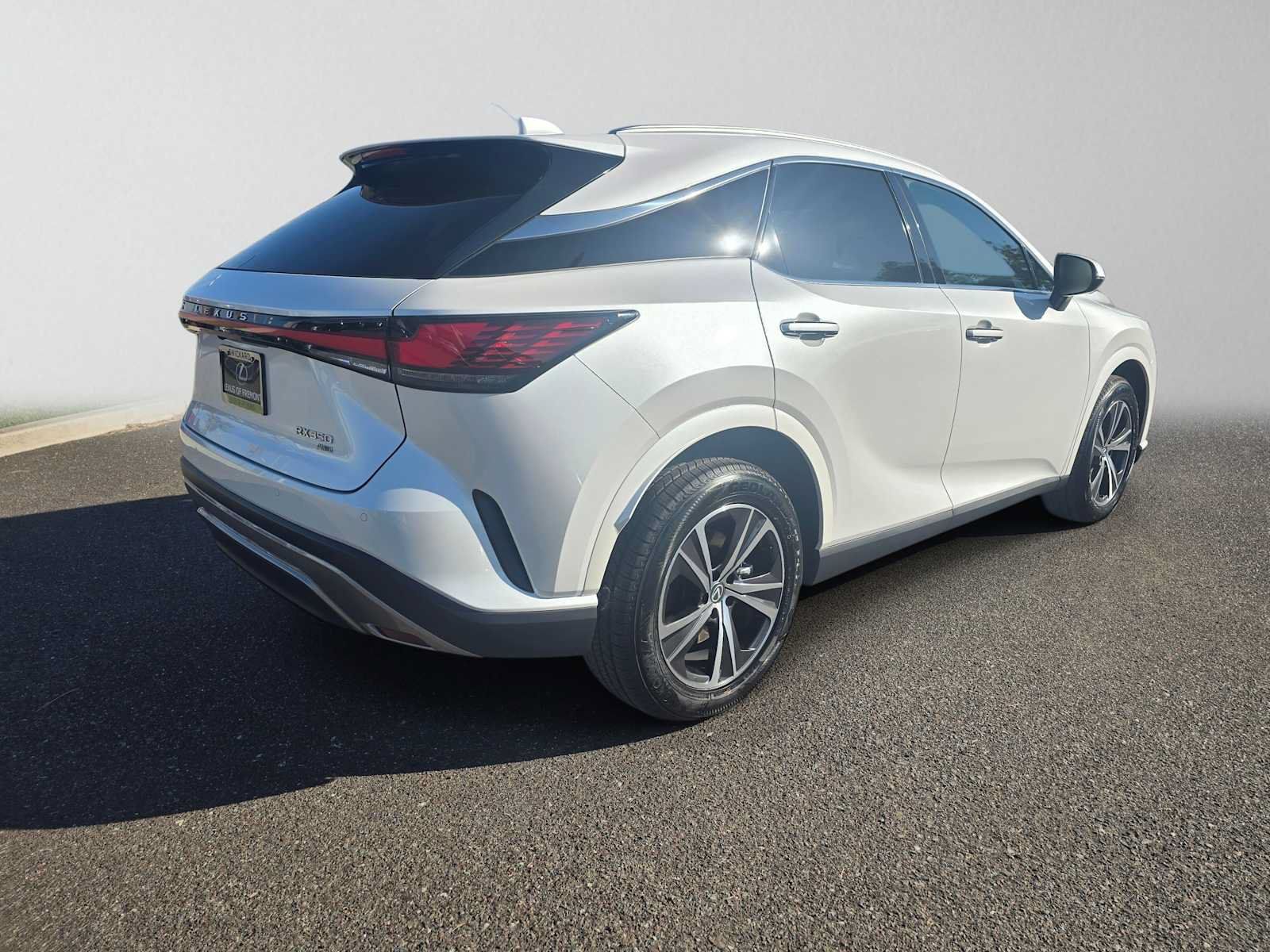 Certified 2024 Lexus RX 350 Premium w/ Convenience Package AWD/4WD image 3