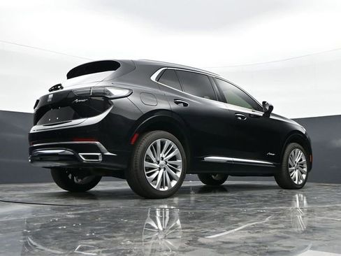 Used 2025 Buick Envision Avenir AWD/4WD image 42