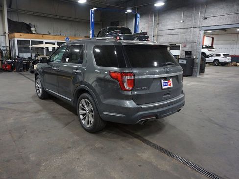 Used 2018 Ford Explorer Limited FWD image 18