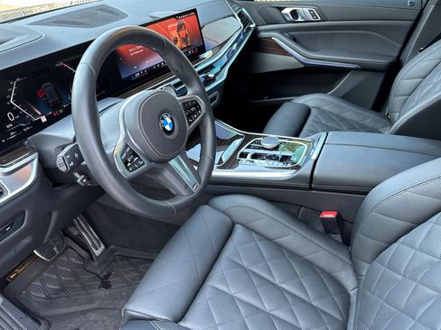 Used 2026 BMW X5 xDrive40i w/ M Sport Package AWD/4WD image 10