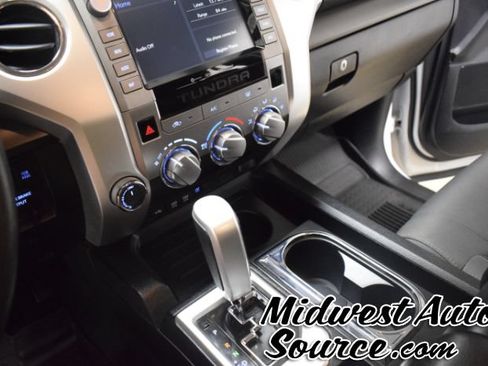 Used 2021 Toyota Tundra SR5 w/ SR5 Upgrade Package AWD/4WD image 23
