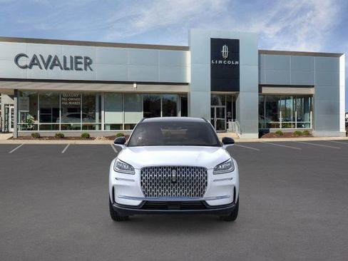 Used 2025 Lincoln Corsair Premiere w/ Equipment Group 101A image 6