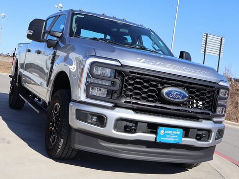 Used 2024 Ford F250 XL w/ STX Appearance Package image 6