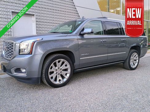 Used 2019 GMC Yukon XL Denali w/ Open Road Package AWD/4WD image 1