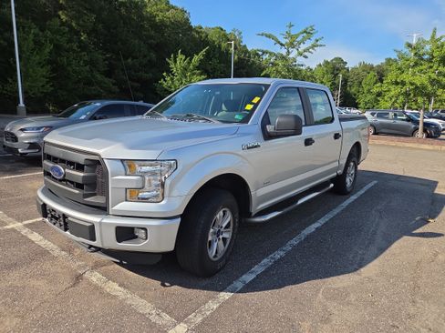 Used 2016 Ford F150 XL w/ Equipment Group 101A Mid AWD/4WD image 7