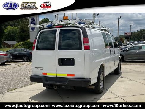 Used 2016 Chevrolet Express 2500 RWD image 7