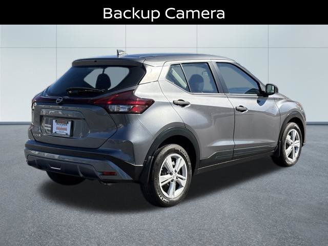 Used 2024 Nissan Kicks S FWD image 3