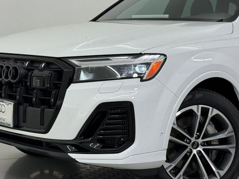 New 2026 Audi Q7 3.0T Premium w/ Convenience Plus Package AWD/4WD image 11