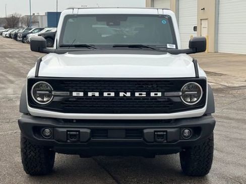 New 2025 Ford Bronco Big Bend w/ Black Diamond Package image 2