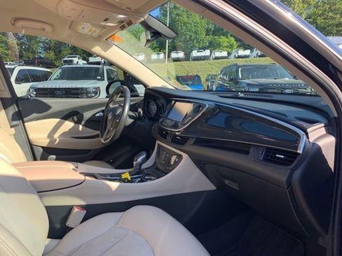 Used 2017 Buick Envision Preferred FWD image 16