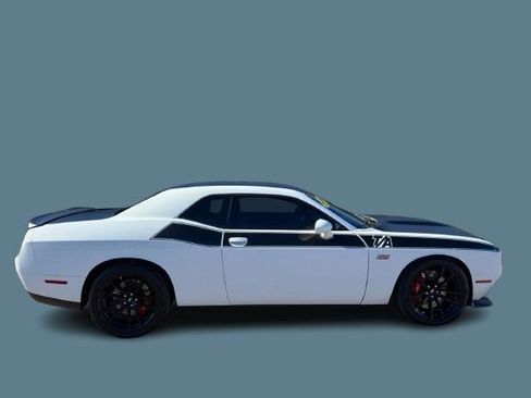 Used 2018 Dodge Challenger T/A image 8