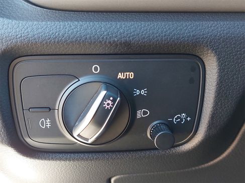 Used 2016 Audi A3 1.8T Premium image 25