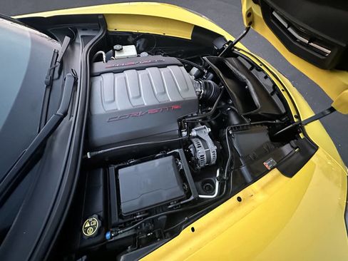 Used 2016 Chevrolet Corvette Stingray Coupe image 23