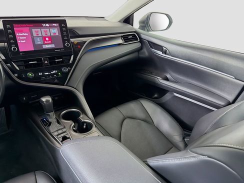 Used 2024 Toyota Camry XSE image 25