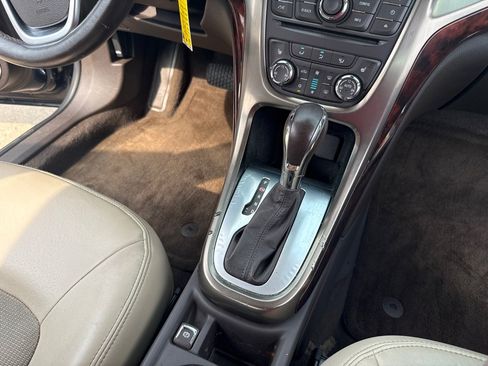 Used 2015 Buick Verano Convenience FWD image 16