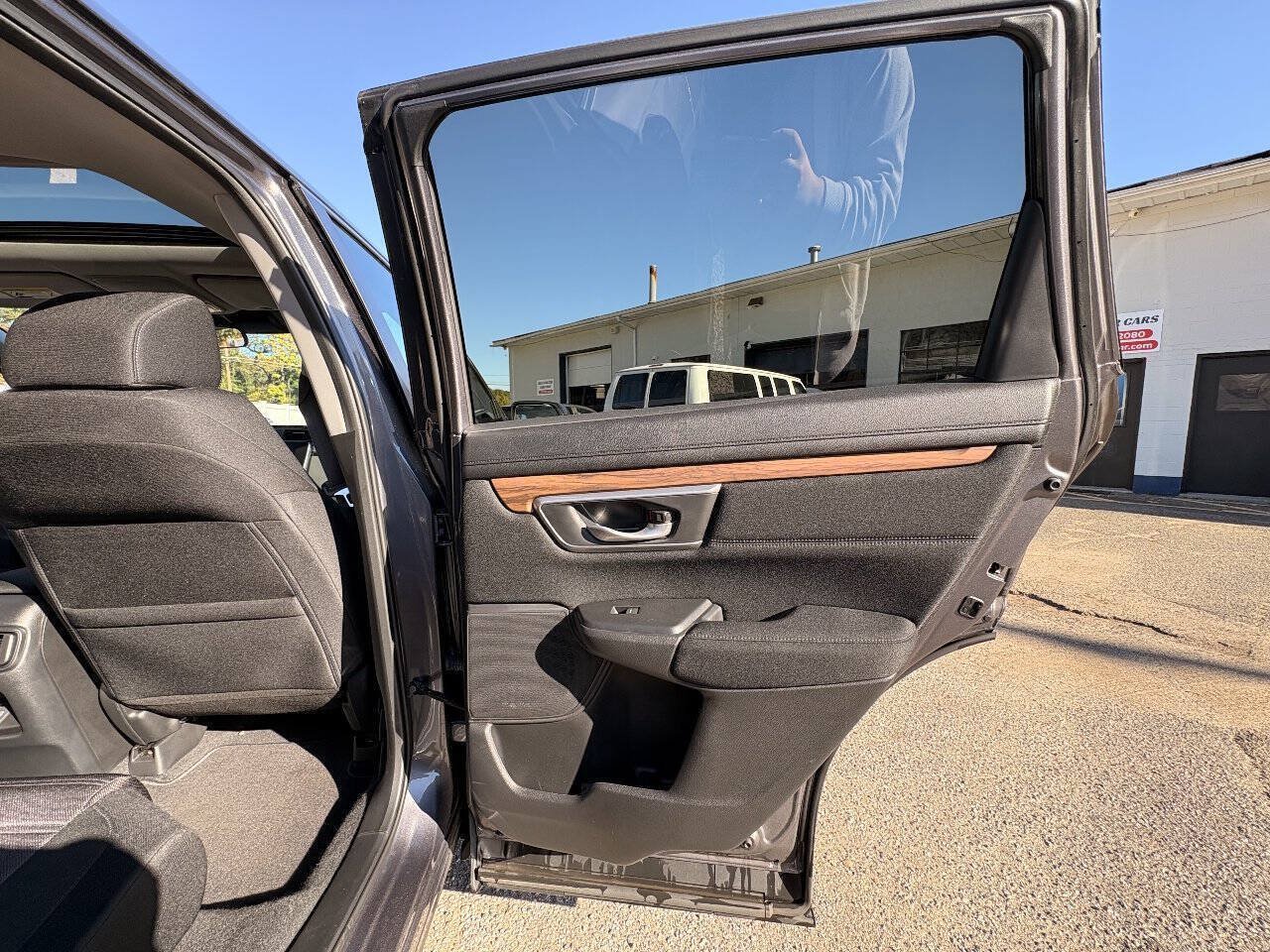 Used 2021 Honda CR-V EX image 17