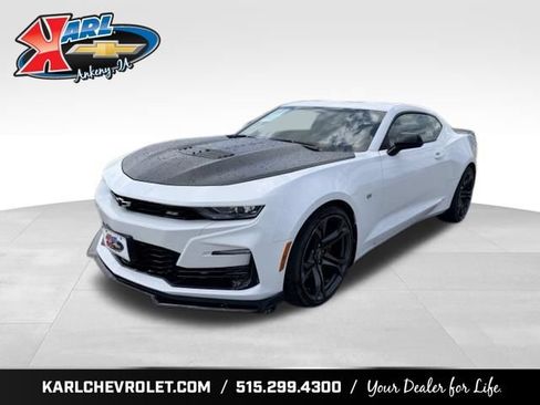 Used 2022 Chevrolet Camaro SS RWD image 1