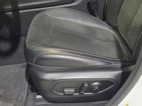 Certified 2022 Jeep Grand Cherokee Altitude AWD/4WD image 15