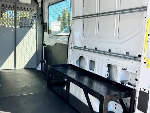 Used 2018 Ford Transit 150 130 Medium Roof image 17