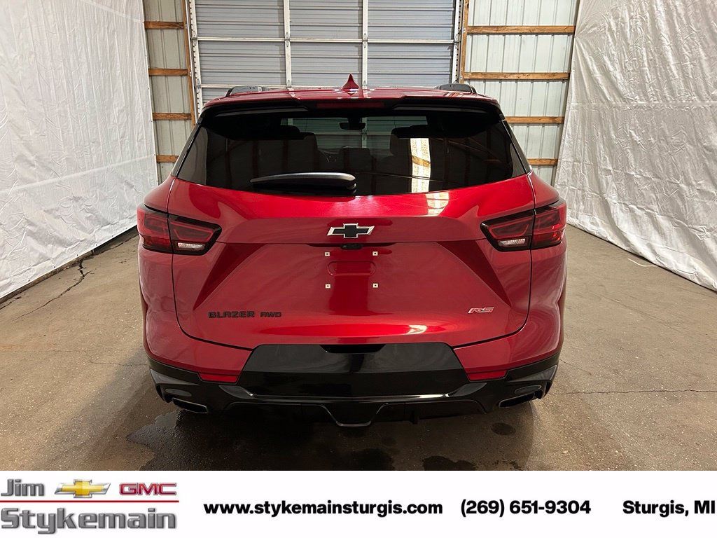 Used 2023 Chevrolet Blazer RS w/ Driver Confidence II Package AWD/4WD image 9