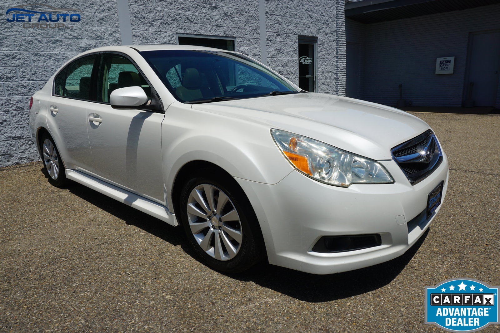 Used 2011 Subaru Legacy 2.5i Limited w/ Appearance Package 1H AWD/4WD image 1