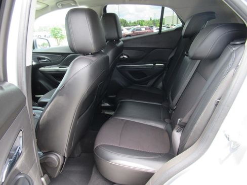 Used 2019 Buick Encore Preferred FWD image 30