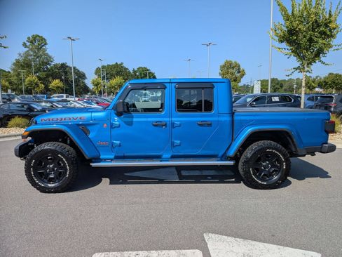 Used 2020 Jeep Gladiator Mojave w/ Dual Top Group AWD/4WD image 6