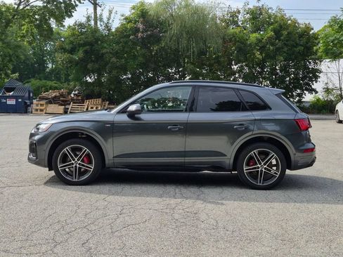 Used 2024 Audi Q5 e Prestige w/ Prestige Package AWD/4WD image 9