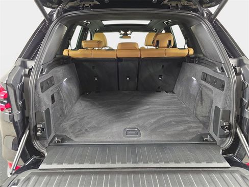 Used 2026 BMW X5 xDrive40i image 13