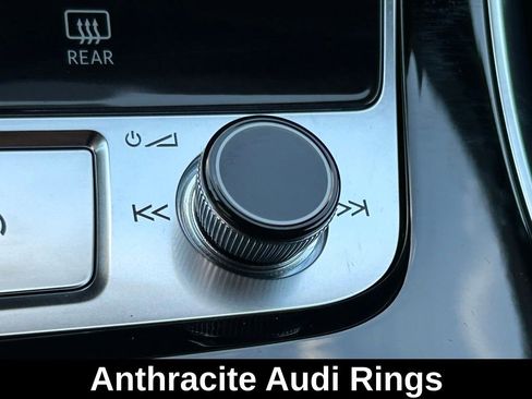 New 2026 Audi Q8 Prestige w/ Prestige Package image 37