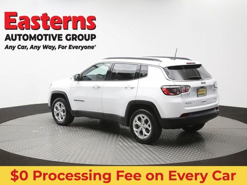 Used 2024 Jeep Compass Latitude AWD/4WD image 62