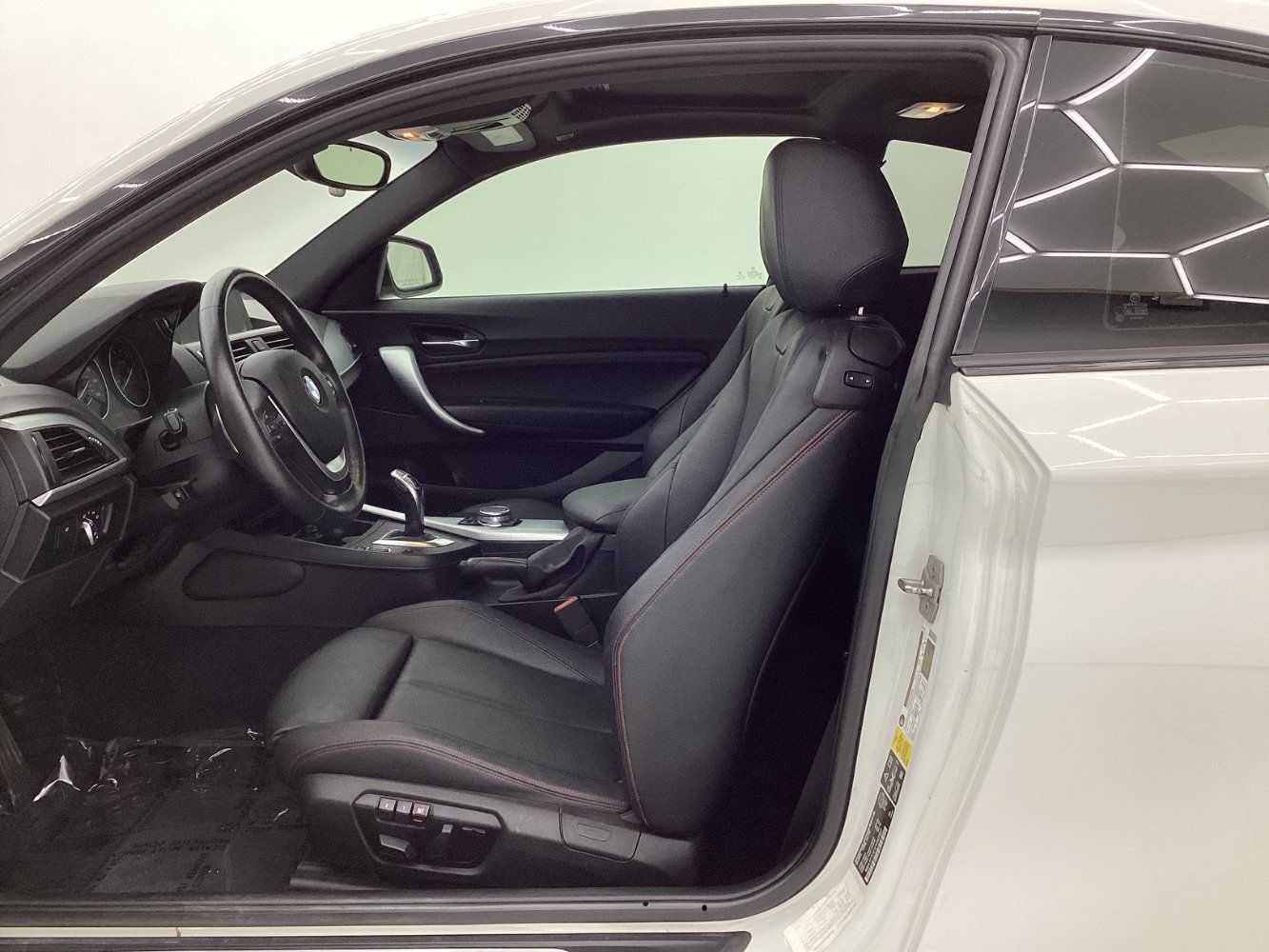 Used 2015 BMW 228i xDrive Coupe AWD/4WD image 14