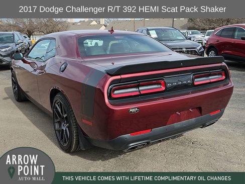 Used 2017 Dodge Challenger R/T Scat Pack image 9