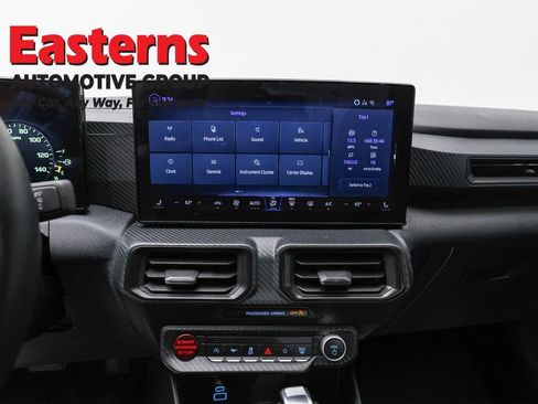 Used 2025 Ford Mustang Coupe RWD image 12