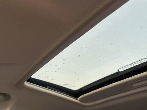 Used 2020 Ford EcoSport Titanium image 11