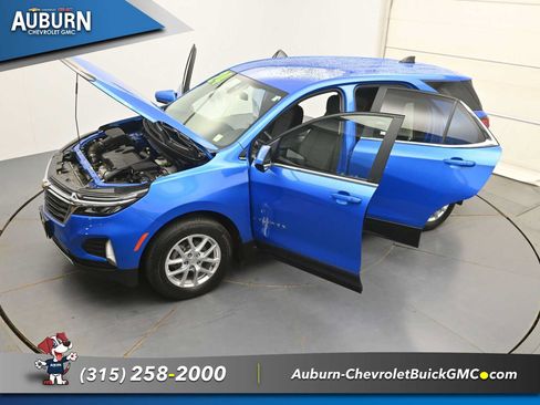 Used 2024 Chevrolet Equinox LT AWD/4WD image 37
