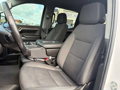 Used 2022 Chevrolet Silverado 1500 LT AWD/4WD image 30