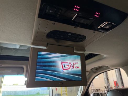 Used 2019 GMC Yukon XL Denali w/ Denali Ultimate Package AWD/4WD image 30