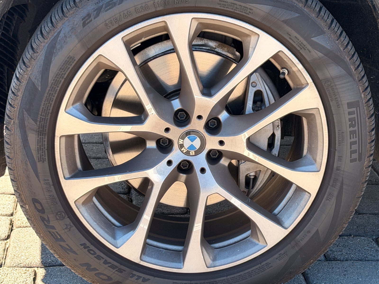 Used 2025 BMW X5 xDrive40i w/ Premium Package AWD/4WD image 13