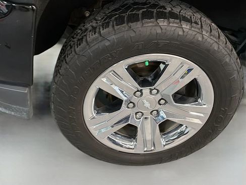 Used 2019 Chevrolet Silverado 1500 Custom w/ Custom Convenience Package image 29