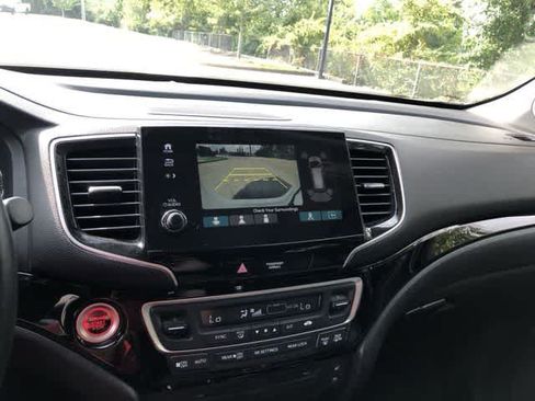 Used 2019 Honda Pilot Elite image 26