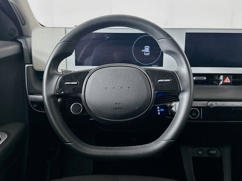 Used 2024 Hyundai Ioniq 5 SE RWD image 18