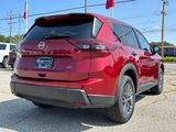 Used 2024 Nissan Rogue S image 3