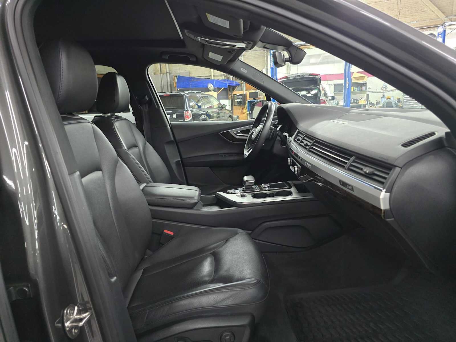 Used 2019 Audi Q7 2.0T Premium Plus w/ Premium Plus Package AWD/4WD image 10