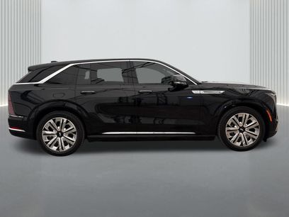 New 2025 Cadillac Escalade IQ Luxury 2 w/ LPO, Radiant Package