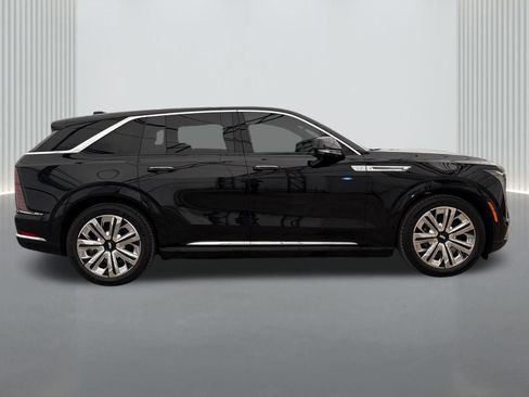 New 2025 Cadillac Escalade IQ Luxury 2 w/ LPO, Radiant Package image 4