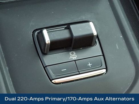 Used 2025 GMC Sierra 2500 Denali Ultimate image 29